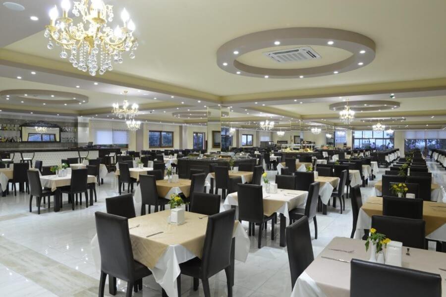 Riverside Garden Resort & Suna'S Beach Club Krini Екстериор снимка