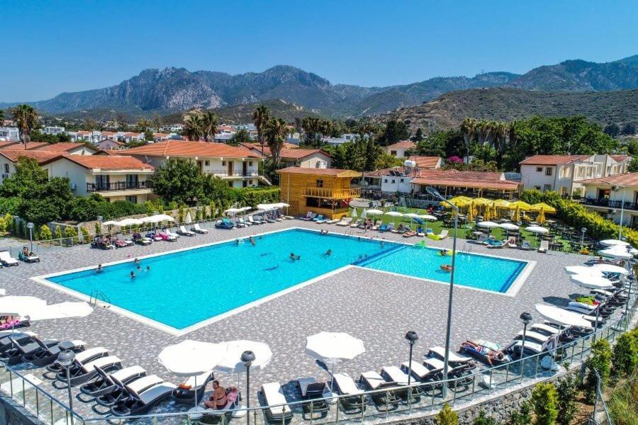 Riverside Garden Resort & Suna'S Beach Club Krini Екстериор снимка